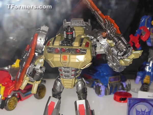 Sdcc 2012 Transformers Generations Fall Of Cybertron Grimlock  (45 of 55)
